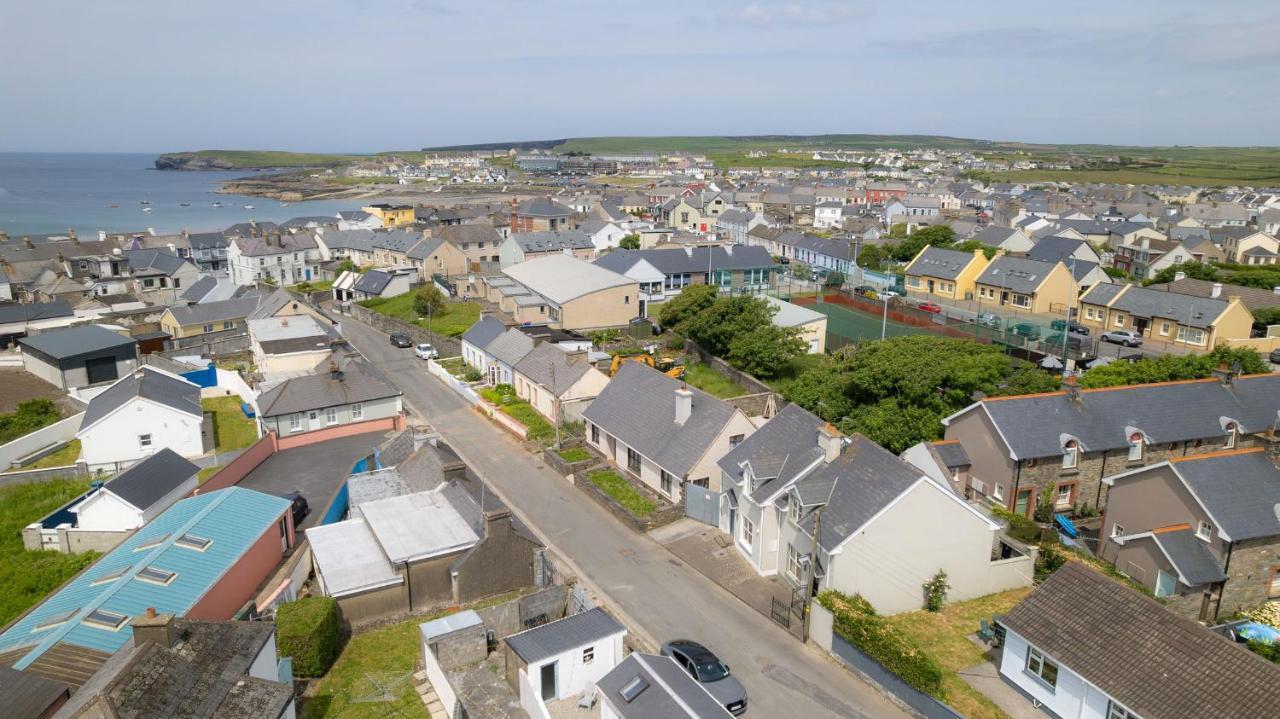 Kilkee Townhouse By Trident Holiday Homes Zewnętrze zdjęcie